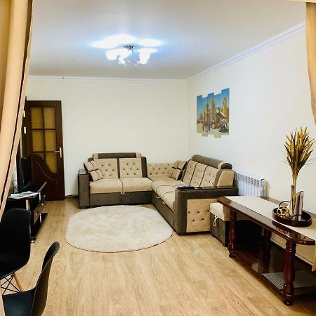 Samarkand Apartment Extérieur photo