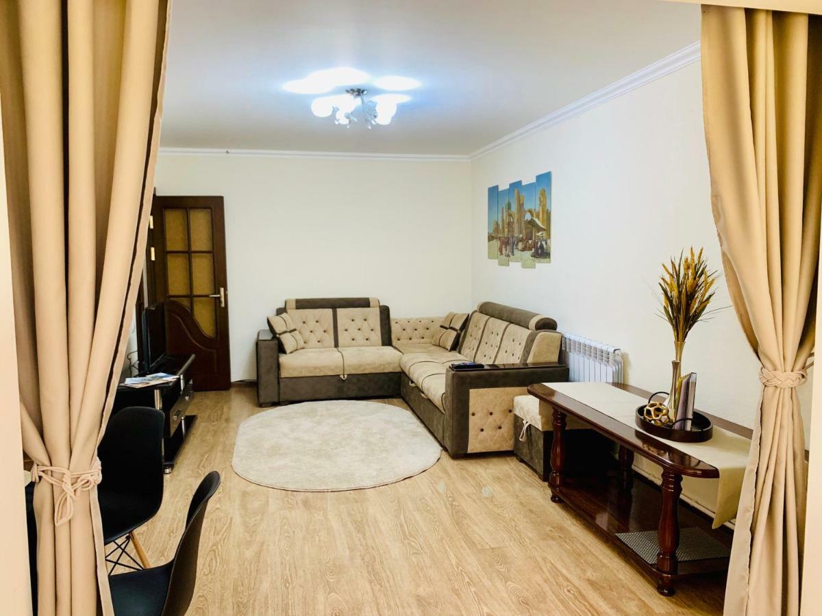 Samarkand Apartment Extérieur photo